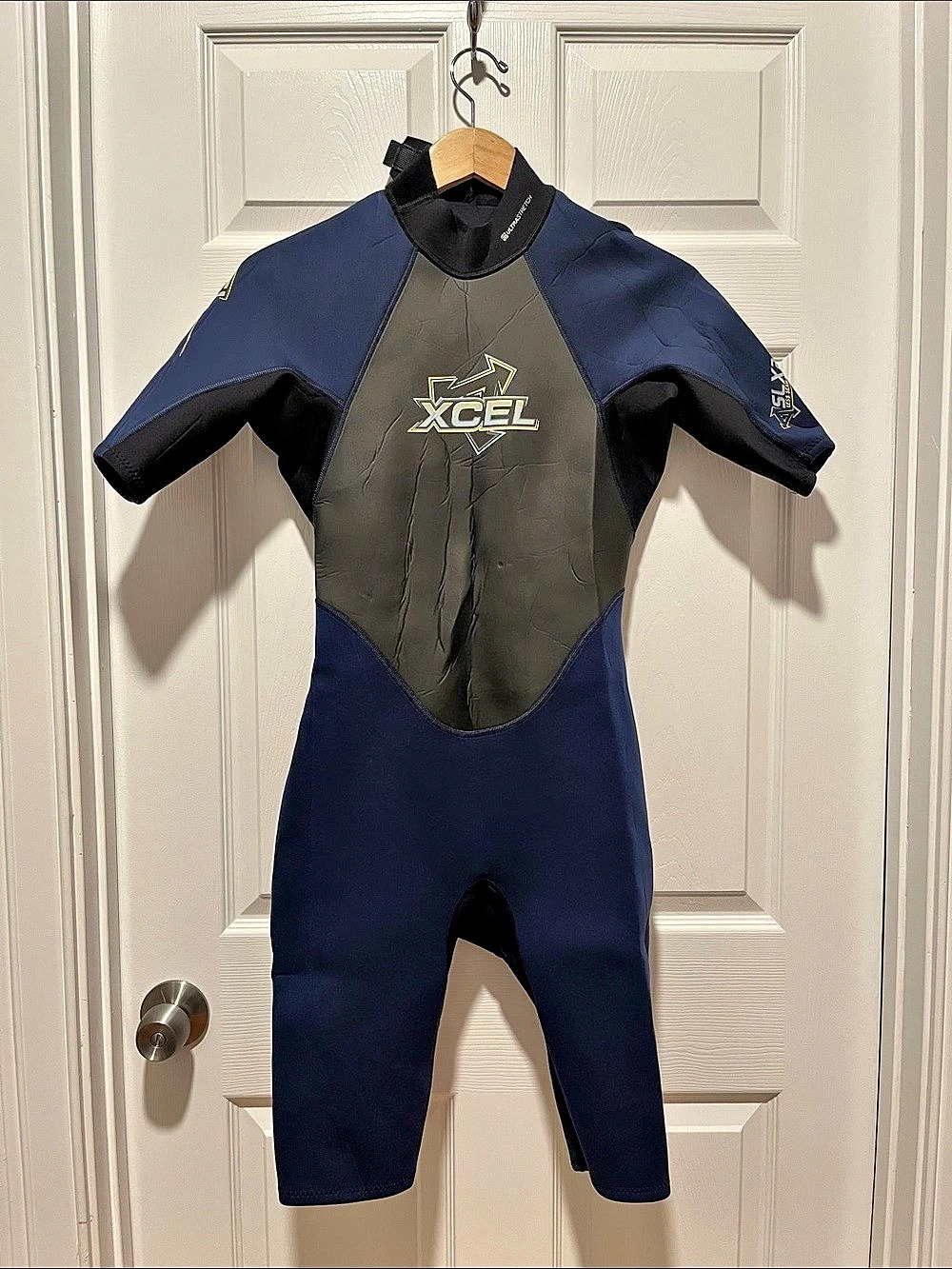 Xcel 3/2mm Axis Full Wetsuit Full Wetsuit Blue & Black Size Medium
